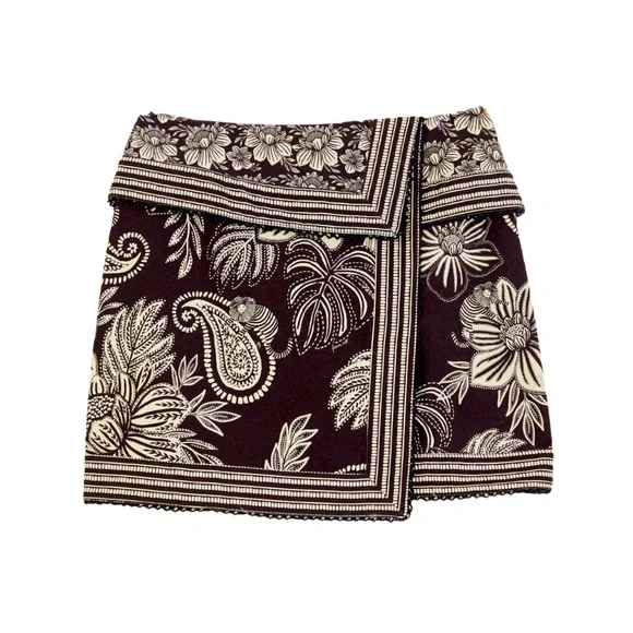 {SOLD}‼️ NWT 🏷️ Farm Rio Black Paisley Bloom Mini Skirt - Picture 5 of 6